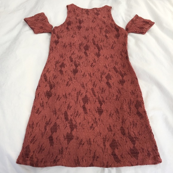 NWT Volcom cold shoulder dress - Picture 3 of 4